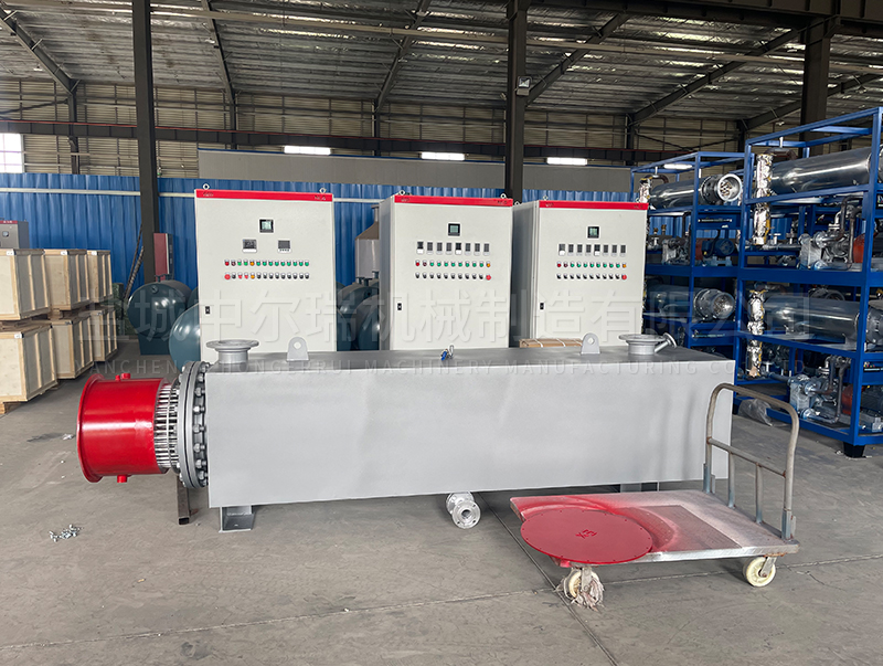 管道式電加熱器生產(chǎn)車(chē)間